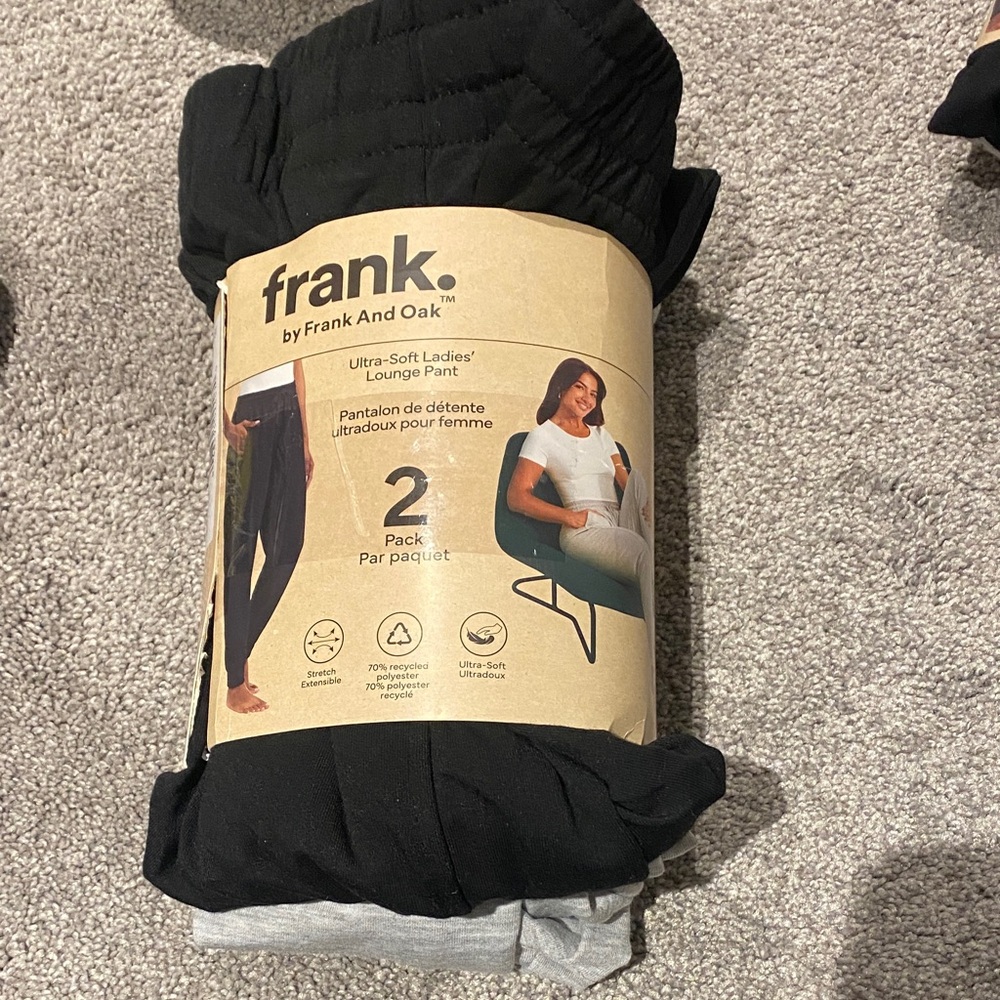 Frank And Oak Ultra-Soft Ladies' Lounge Pants - 2 Pack gray and black new pack